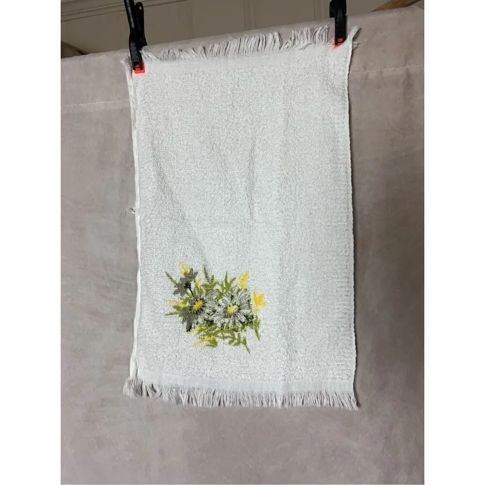 Vintage 1970s Hand Towel